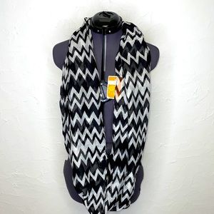 Chevron Scarf Black & White